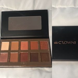 Crown Pro Fuego Palette